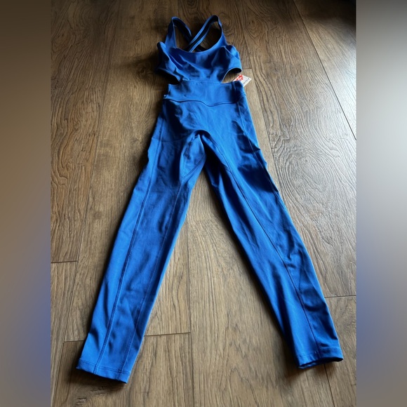 NWT FP MOVEMENT Back it Up Onesie Jumpsuit Pool Blue Size XS Free People - Picture 3 of 9